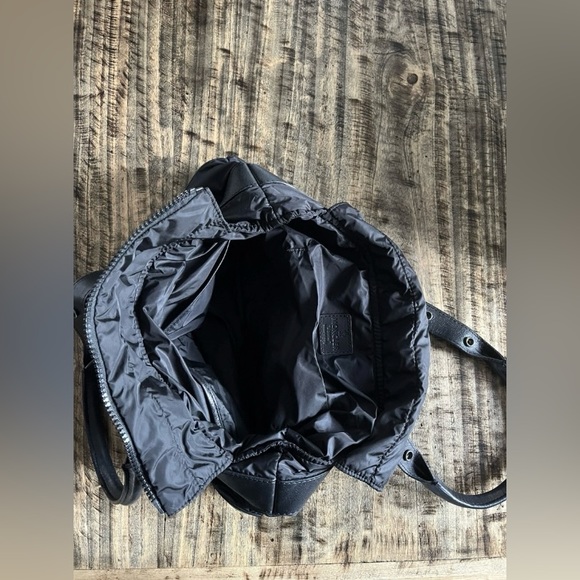 Moncler Caradoc quilted tote bag in nylon and calf leather in mint condition! - Picture 6 of 9